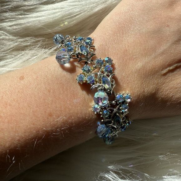 Vintage Coro 3 PC Set Demi-Parure Blue AB Auroa Borealis Dangle Bead Silver Tone - Picture 12 of 16